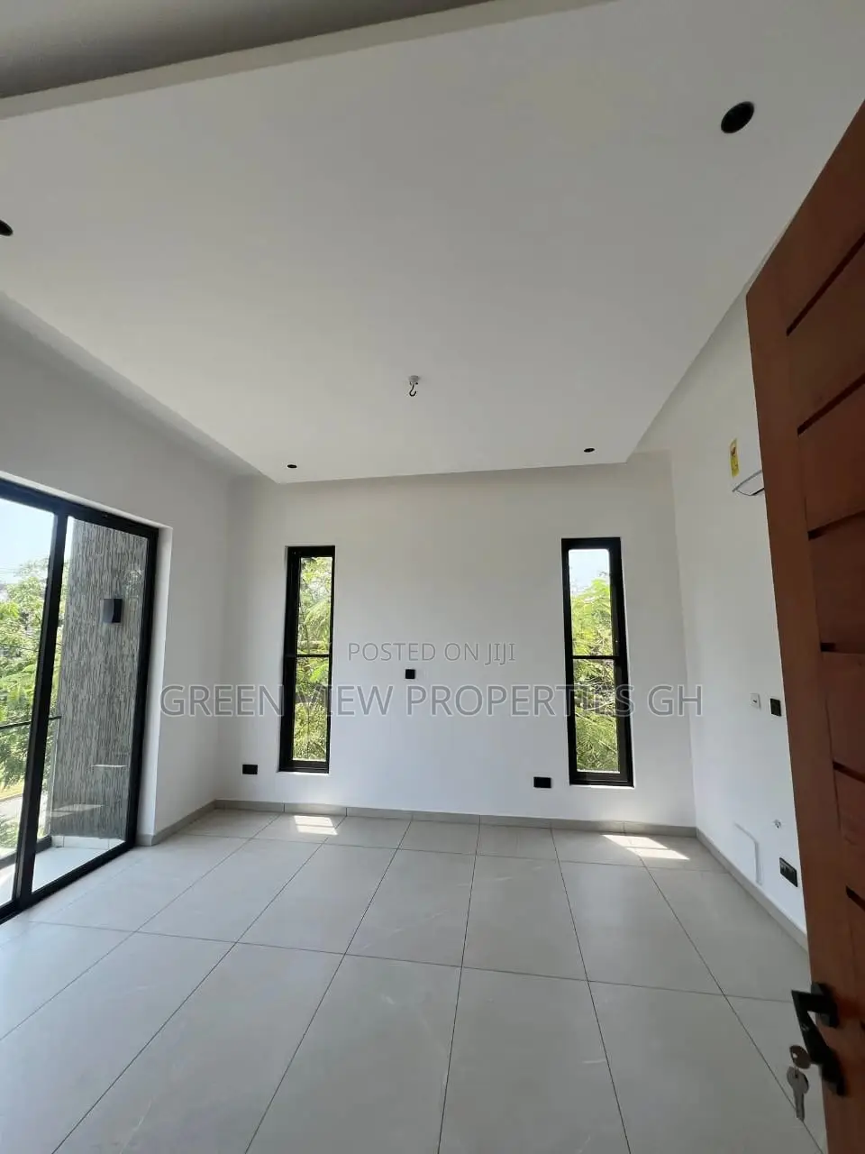 4bdrm Duplex in East Legon for rent