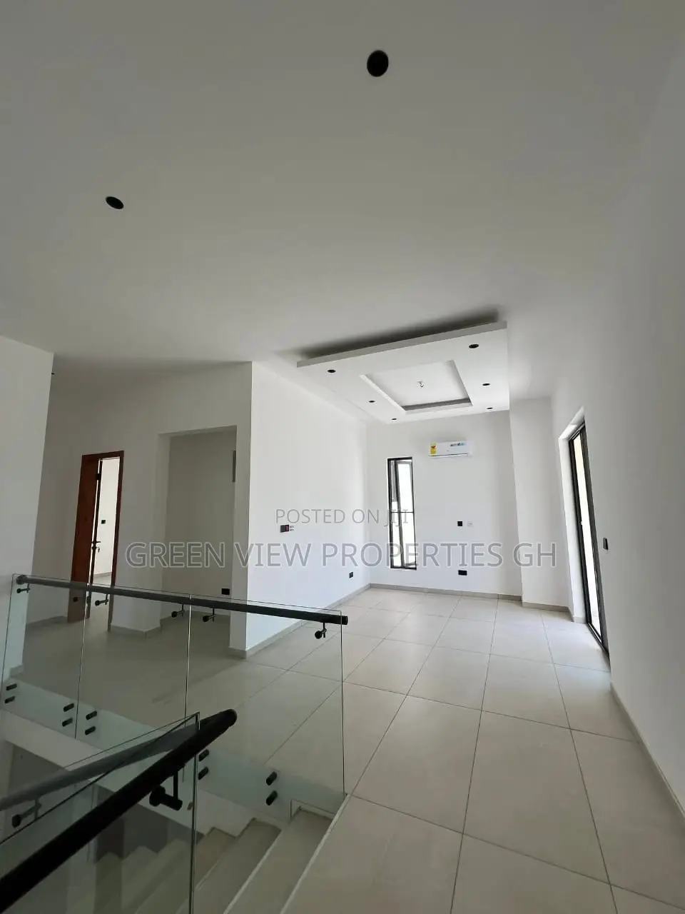 4bdrm Duplex in East Legon for rent