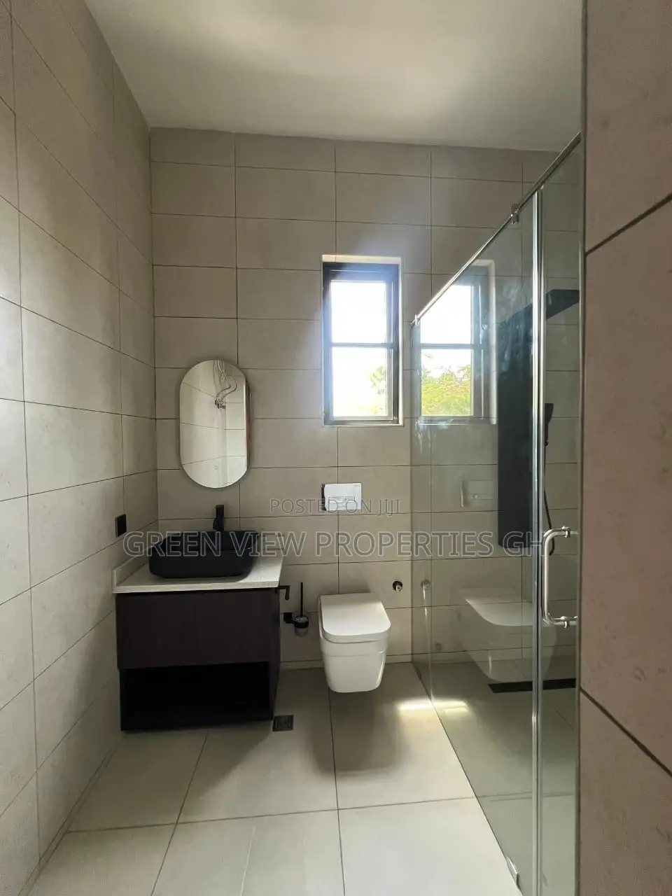 4bdrm Duplex in East Legon for rent
