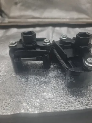 Adjustable Oil Filter Removal Tool