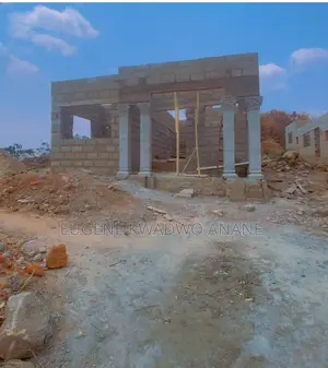 4bdrm House In Kwabre For Sale