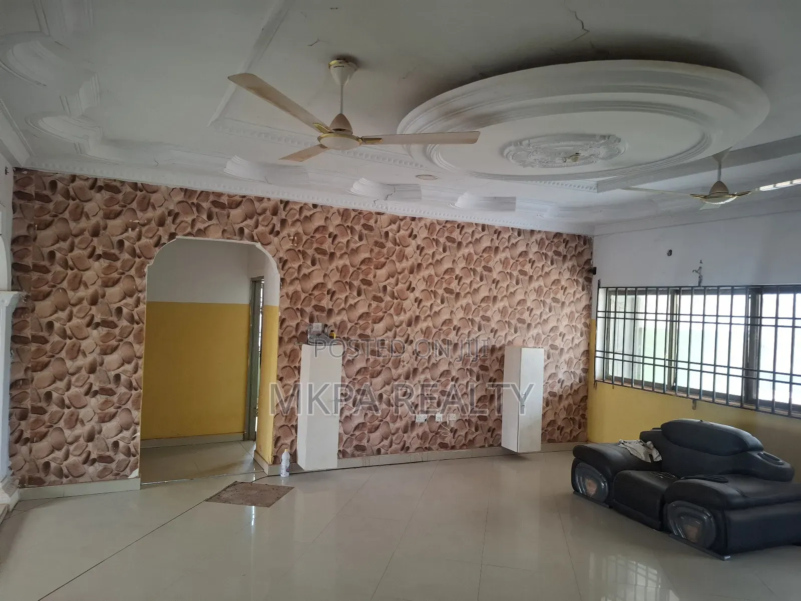 5bdrm House in Mkpa Realty, Tamale Municipal for sale