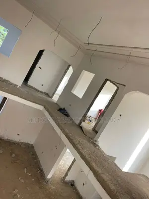 10bdrm House in Sefdard Properties, Ablekuma for sale
