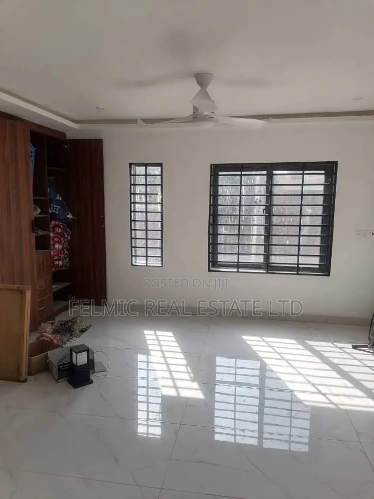 3bdrm House in Felmic Real Estate, Amasaman for sale