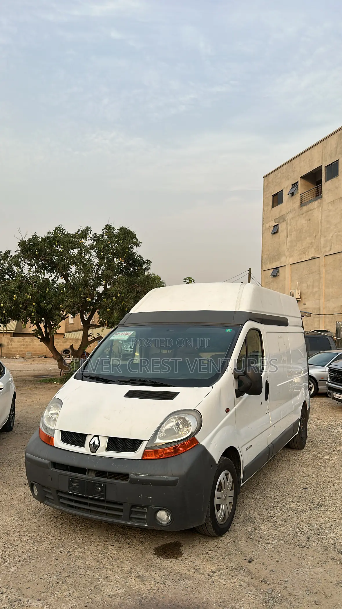 Renault Traffic 2012 White