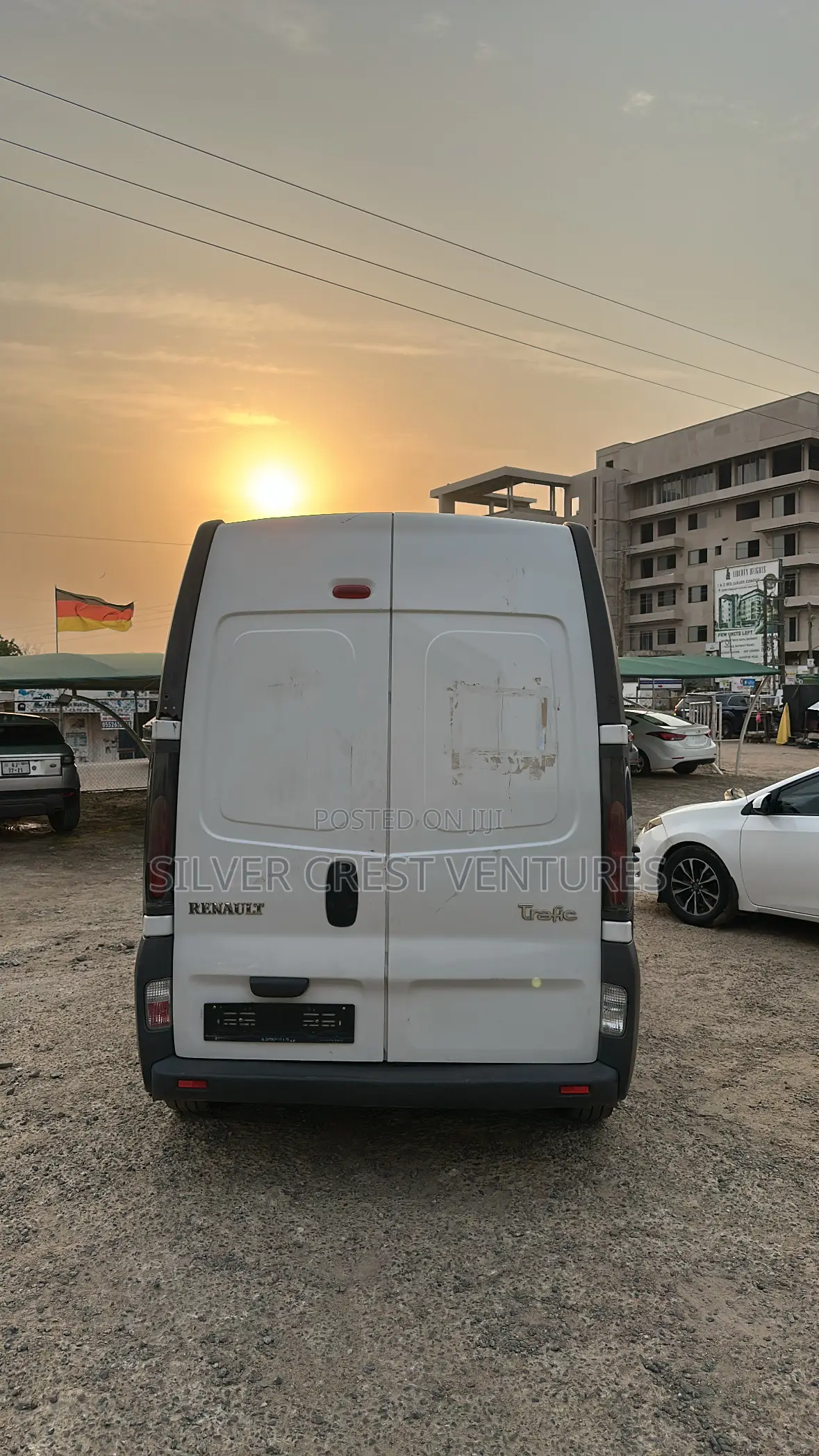 Renault Traffic 2012 White