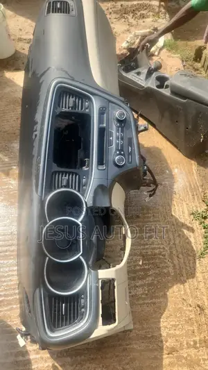 2013-2015 Kia Optima Dashboard