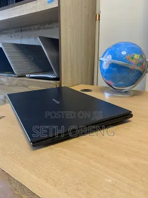 Laptop 8GB Intel Core i3 SSHD (Hybrid) 128GB