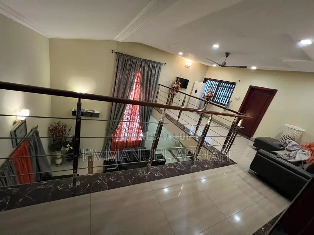 5bdrm House in Weija- Scc, Accra Metropolitan for sale