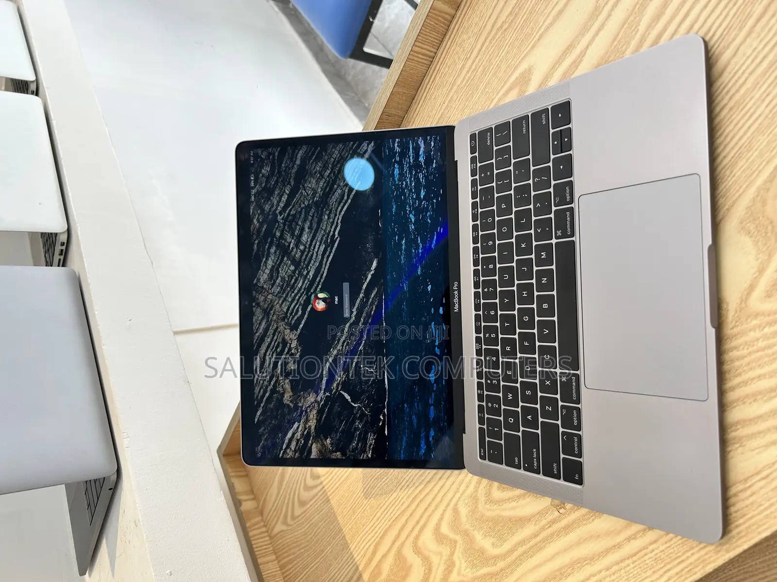 Laptop Apple MacBook Pro 2017 8GB Intel Core i5 SSD 256GB