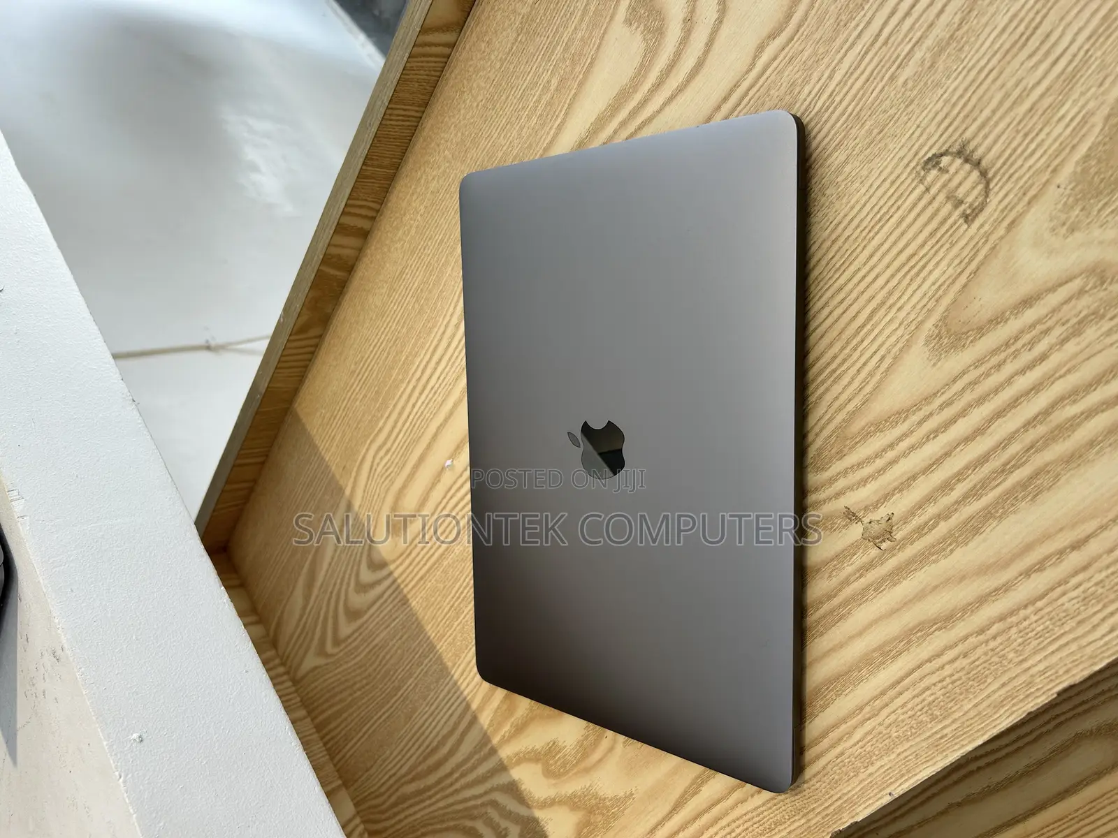 Laptop Apple MacBook Pro 2017 8GB Intel Core i5 SSD 256GB