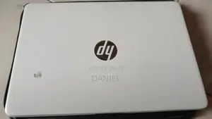 Laptop HP 14-dq1025cl 4GB Intel Celeron SSD 60GB