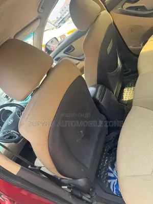 Hyundai Elantra 2010 Red