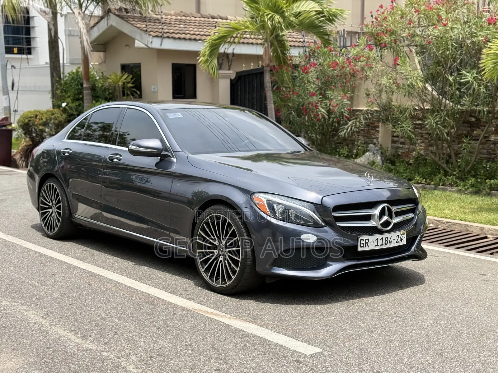 Mercedes-Benz C300 Sport 4dr AWD 4Matic Sedan (2.0L 4cyl 7A) 2015 Gray