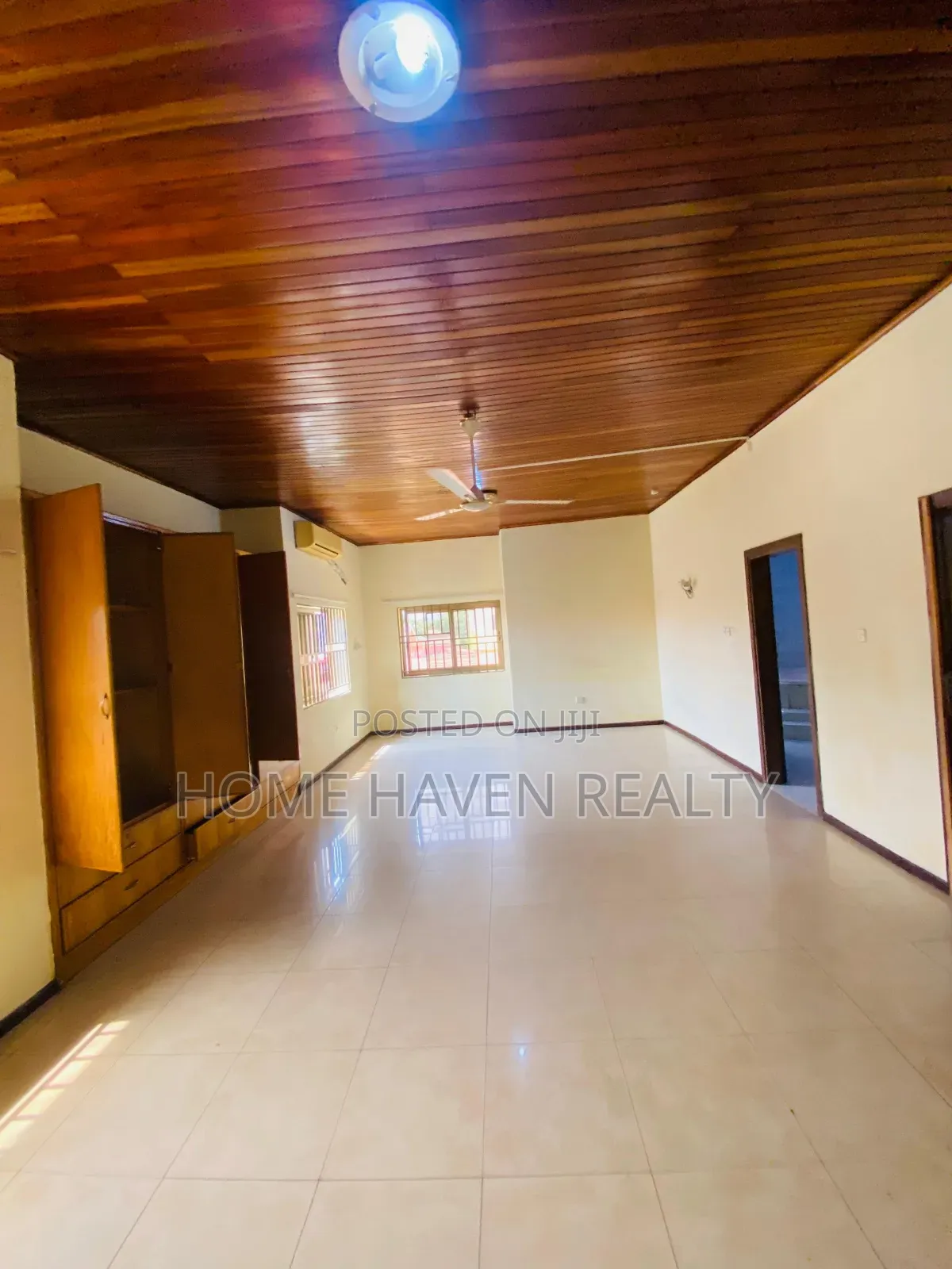 5bdrm House in Achimota Petroleum, Mile 7 for rent
