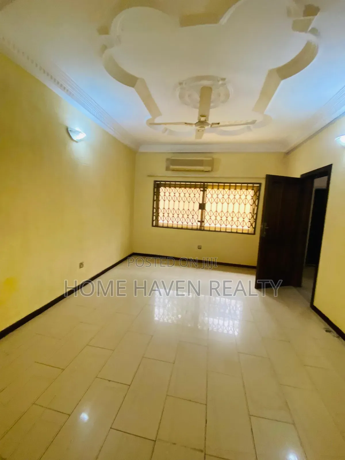 5bdrm House in Achimota Petroleum, Mile 7 for rent