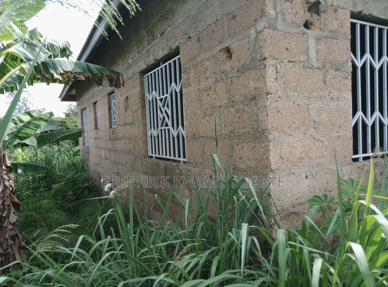 2bdrm House in Brother K Estate, Kumasi Metropolitan for sale