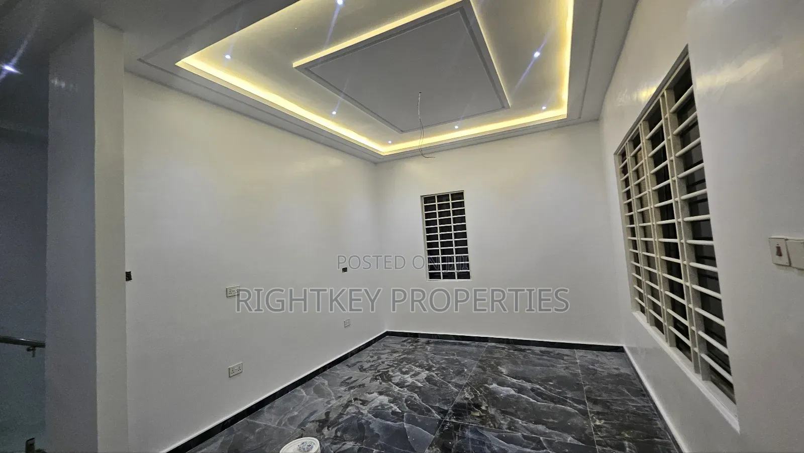 5bdrm House in Rightkey, Kumasi Metropolitan for sale