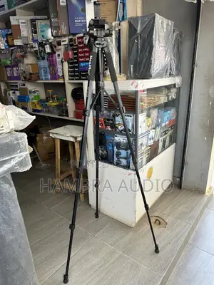 Big Tripod Stand For Both Camera And Phone