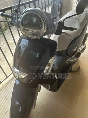 Aprilia 2008 Beige