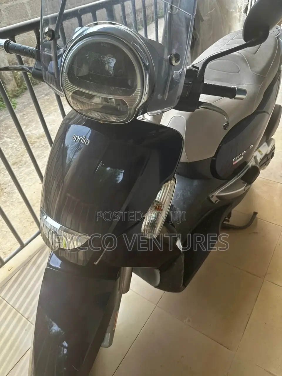 Aprilia 2008 Beige