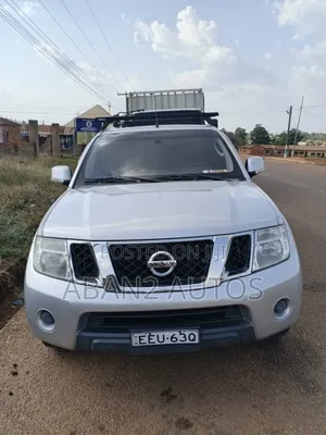 Nissan Navara D40