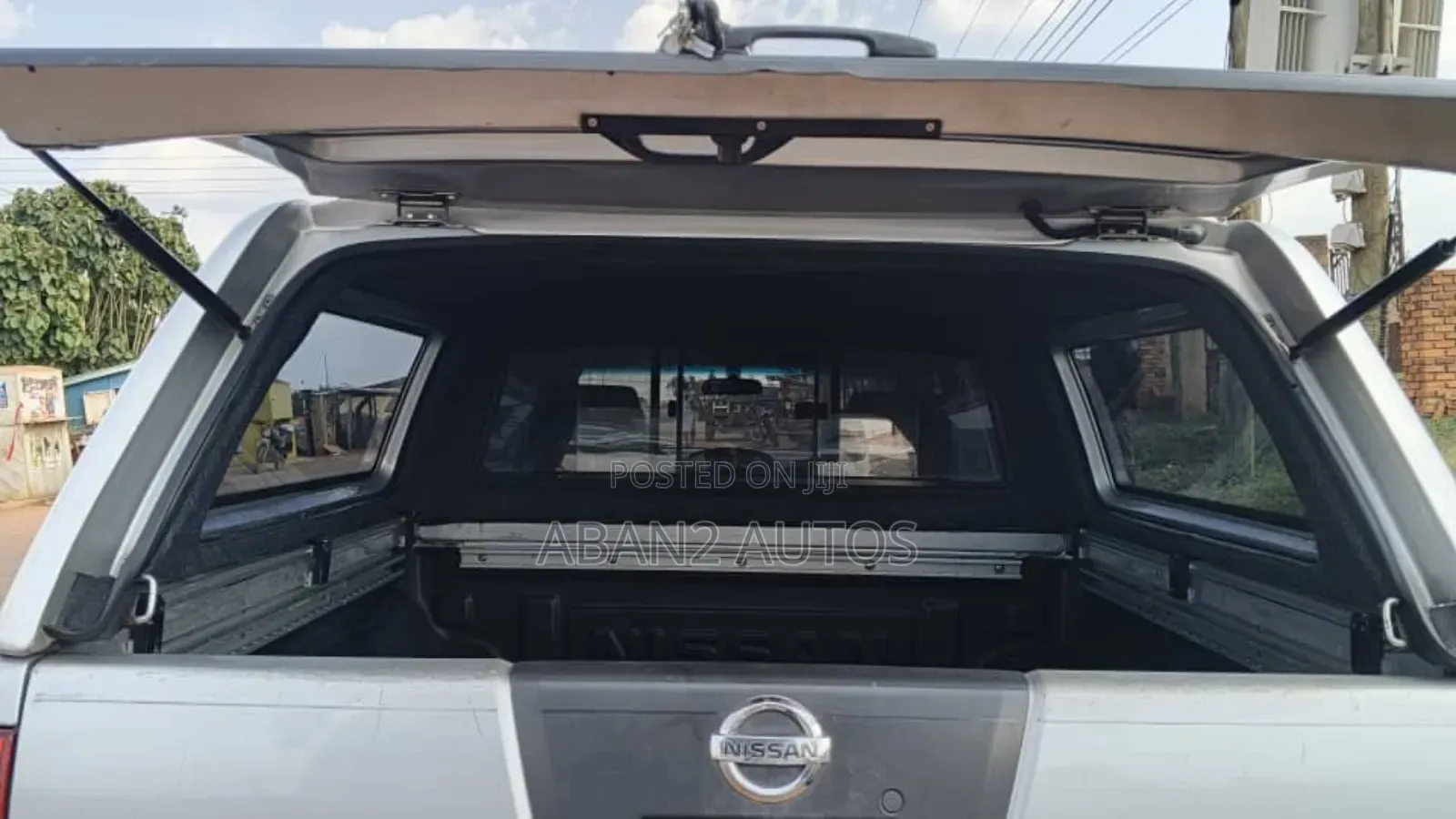 Nissan Navara D40