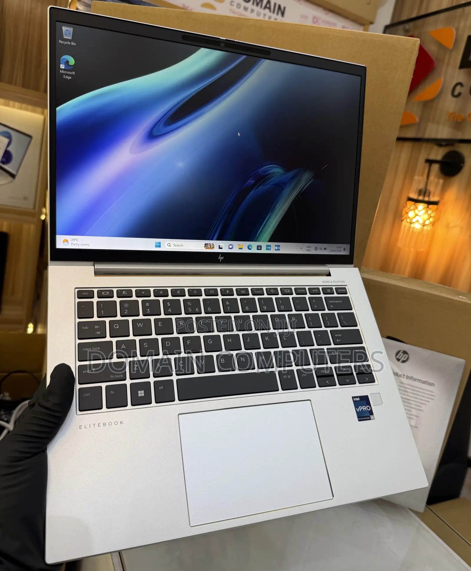New Laptop HP EliteBook 840 G10 16GB Intel Core i5 SSD 256GB