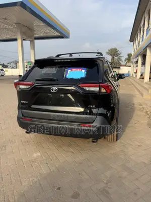 Toyota RAV4 2025 Black