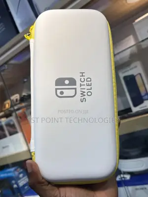 Nintendo Switch Traveling Bag White
