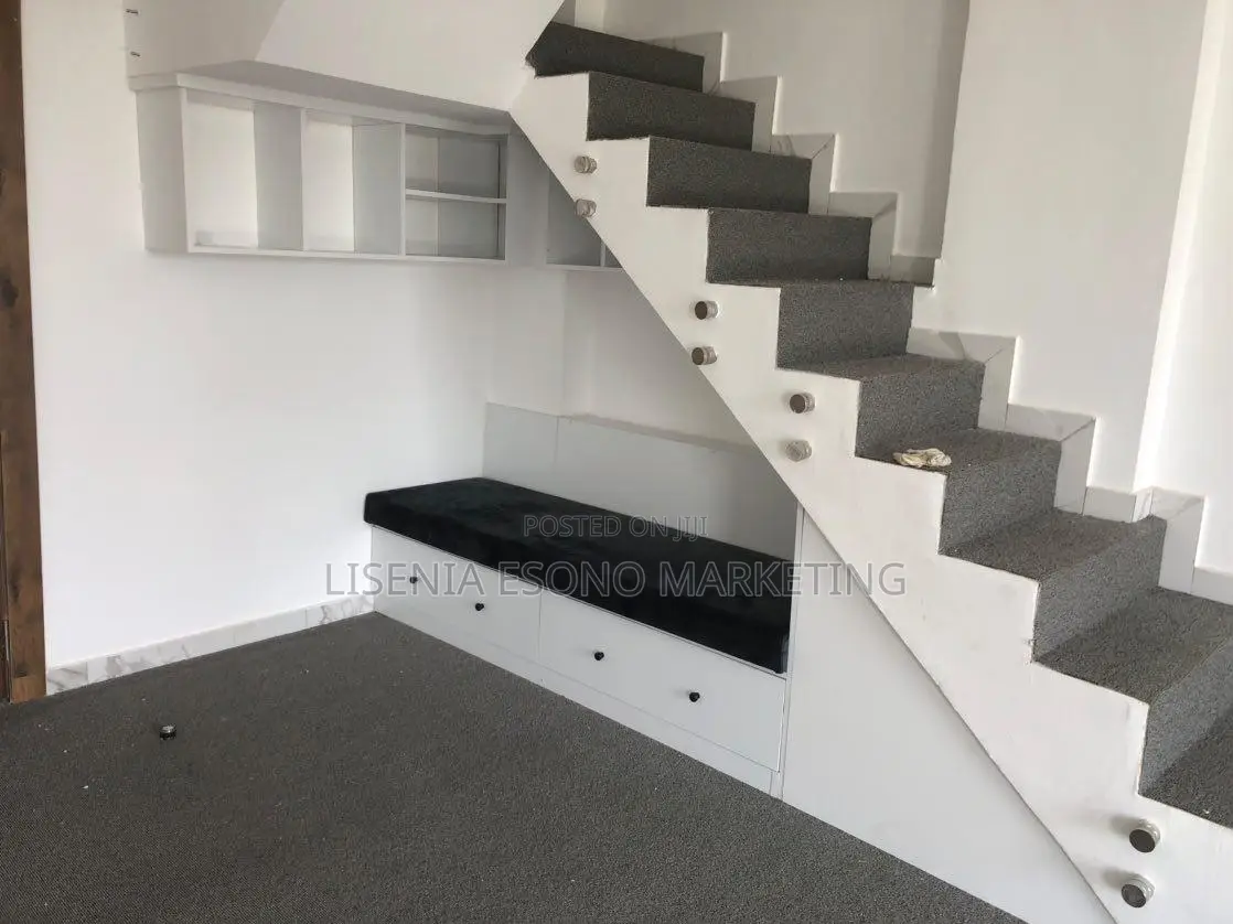 Leconstructions