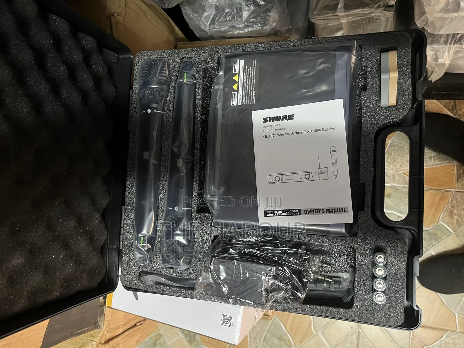 Shure Glxd100 2 in 1 Professional Wireless Microphone