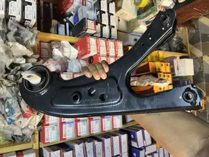 Original Toyota Highlander 2014 2017-2023 Back Lower Arm