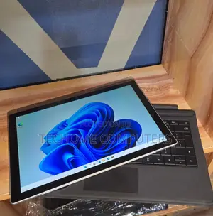 Laptop Microsoft Surface Pro 5 16GB Intel Core i7 SSD 1T