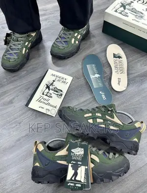 Asics Gel-Pickax Modern Safari