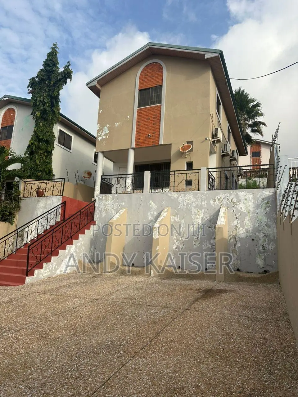 3bdrm Apartment in Police Station for sale