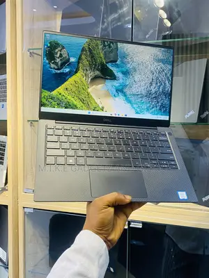 Laptop Dell XPS 13 9380 8GB Intel Core i5 SSD 256GB