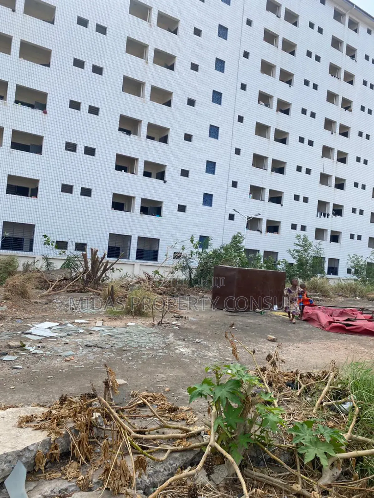 9 Plots for Mempehuasem Upsa