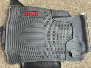 Toyota Hilux Floor Mats
