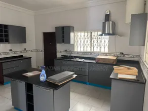 4bdrm Townhouse / Terrace in Cantonment, US Embassy Area for rent