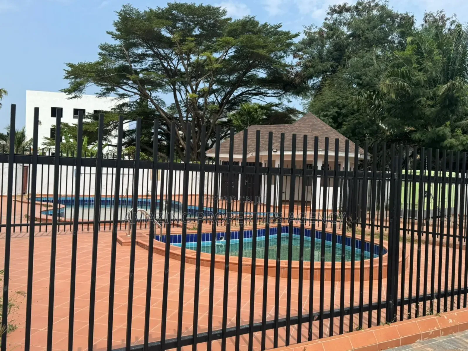 4bdrm Townhouse / Terrace in Cantonment, US Embassy Area for rent