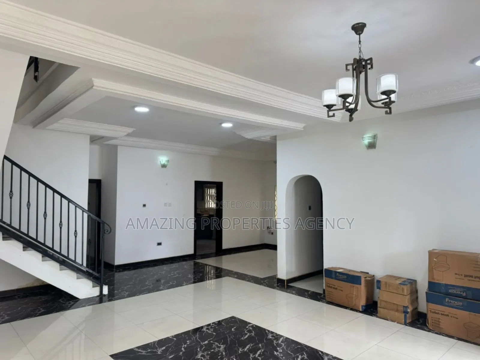 4bdrm Townhouse / Terrace in Cantonment, US Embassy Area for rent