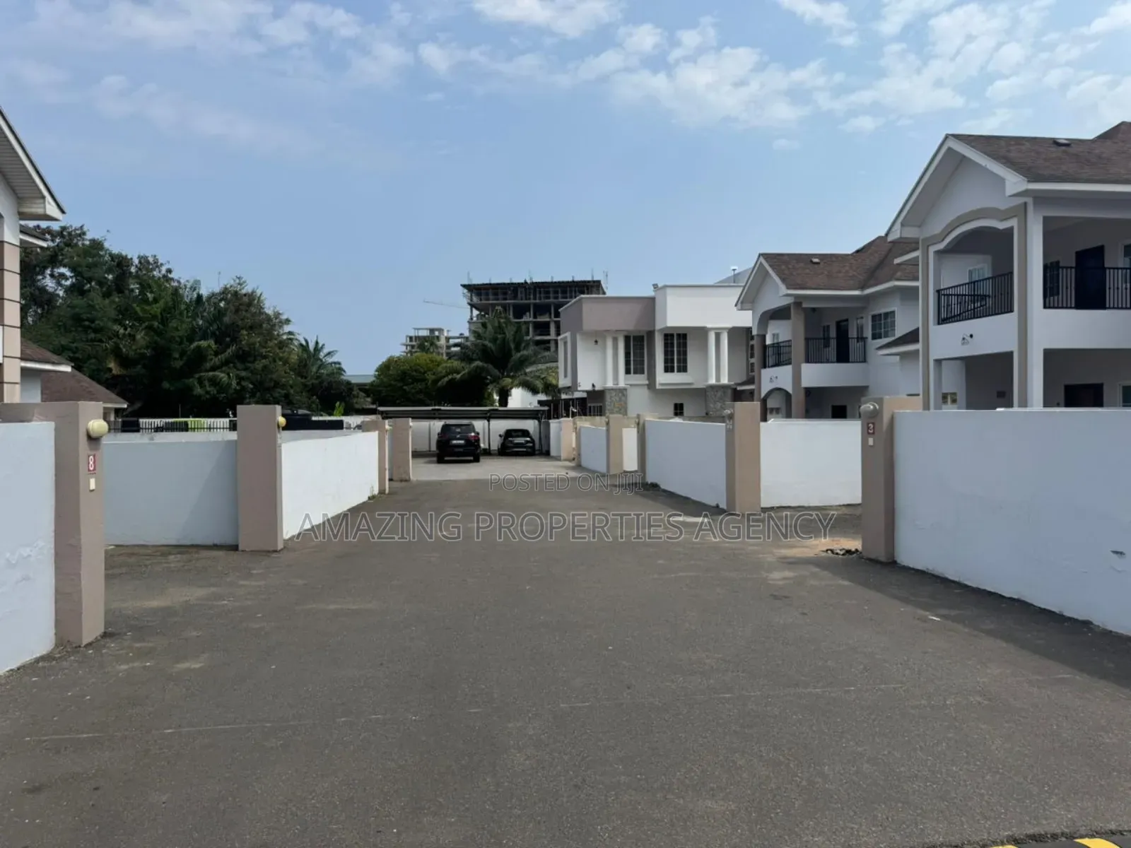 4bdrm Townhouse / Terrace in Cantonment, US Embassy Area for rent