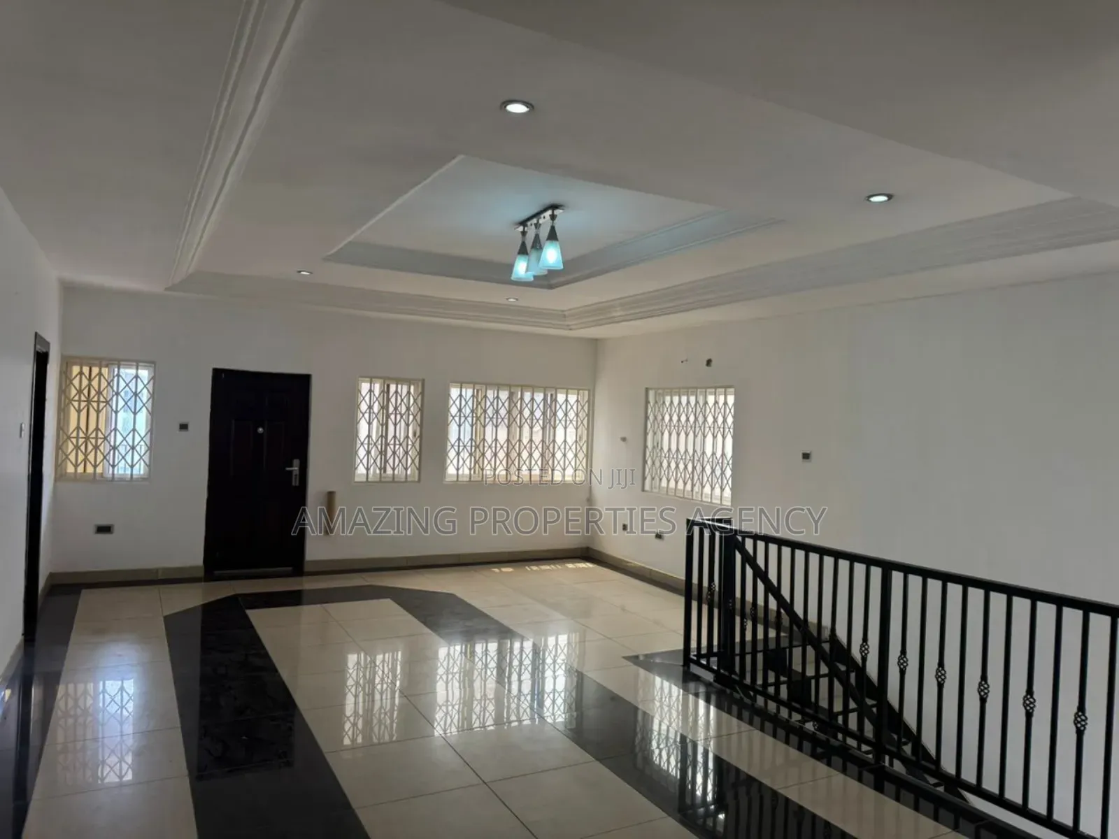 4bdrm Townhouse / Terrace in Cantonment, US Embassy Area for rent