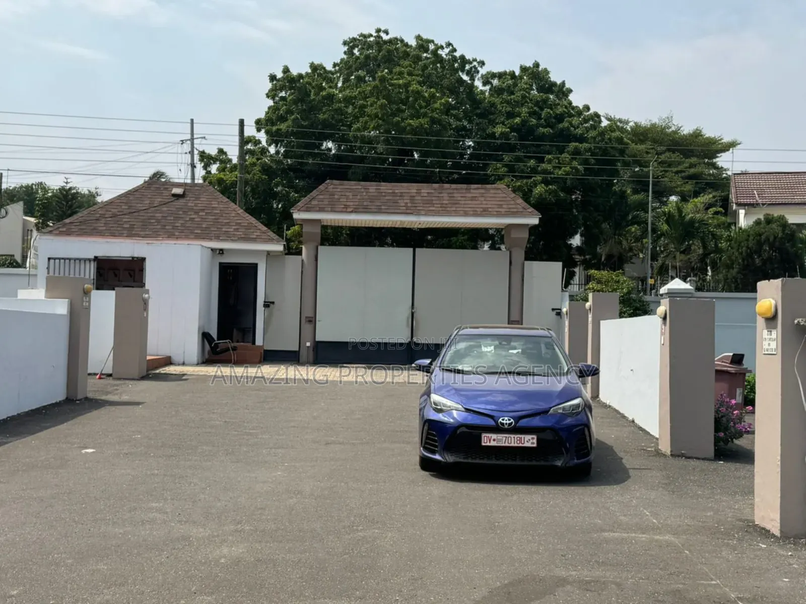 4bdrm Townhouse / Terrace in Cantonment, US Embassy Area for rent