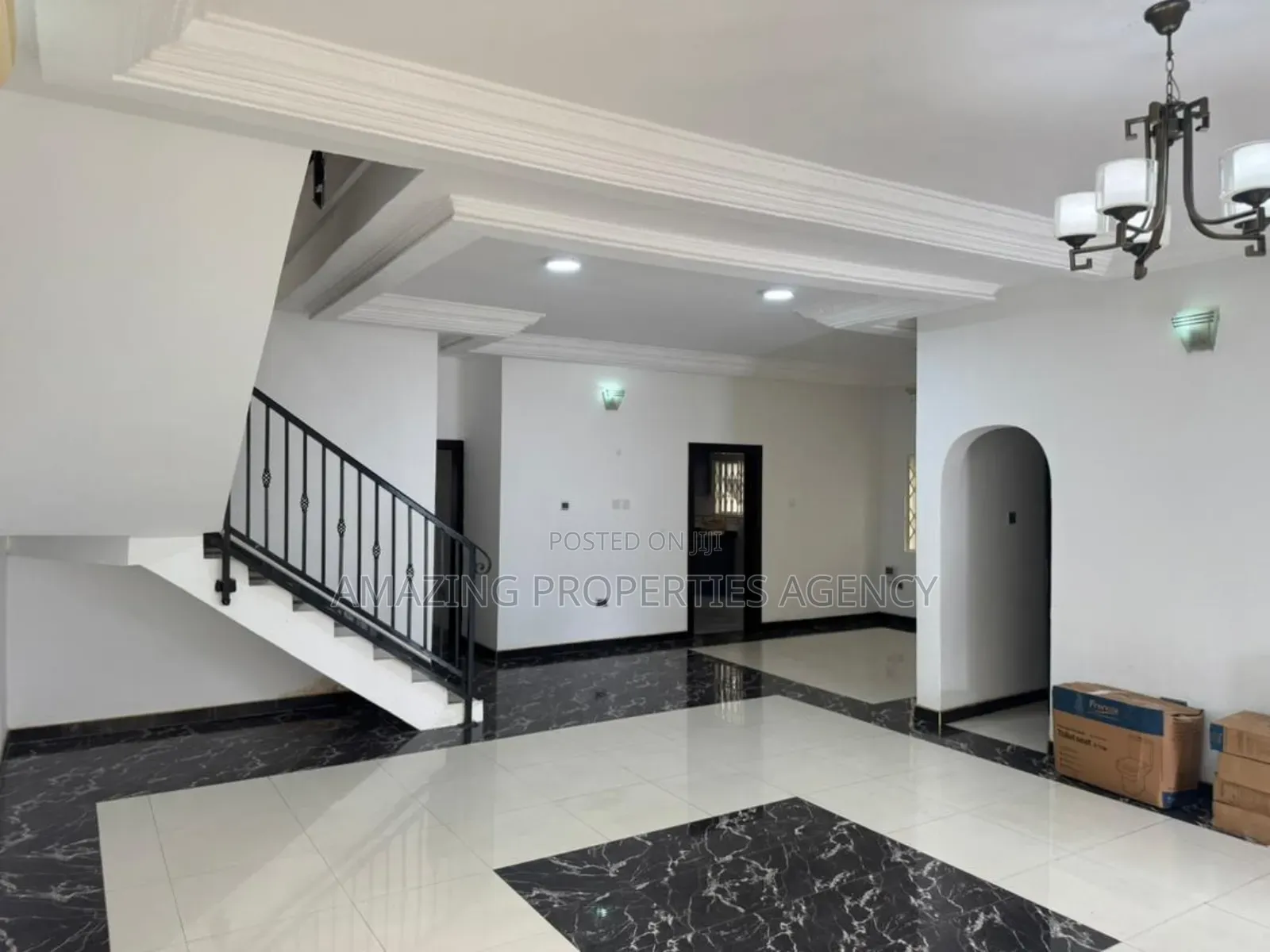 4bdrm Townhouse / Terrace in Cantonment, US Embassy Area for rent