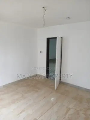3bdrm Apartment in Mula Property, Ofankor for rent