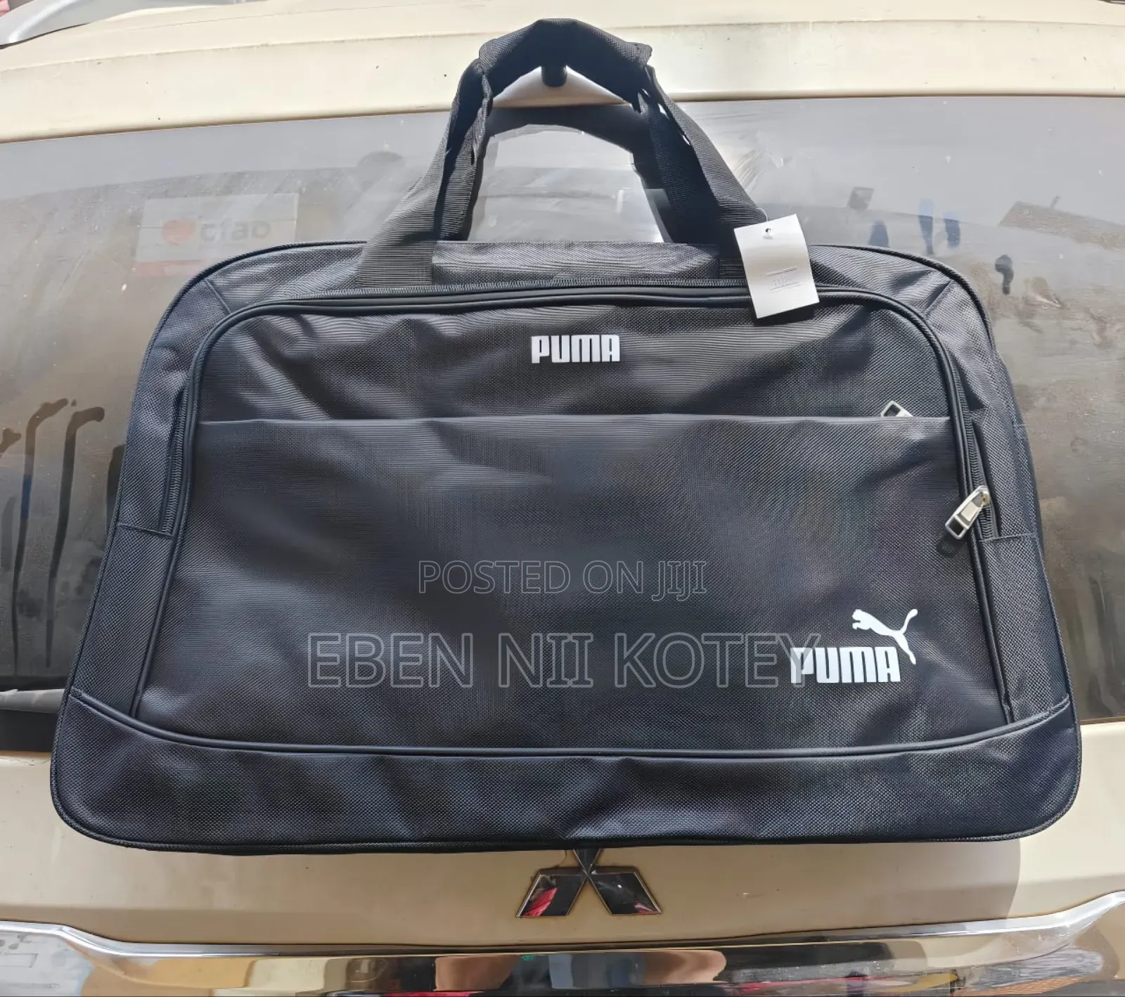 Quality Material Travelling Bag for Sale at a Cool Price