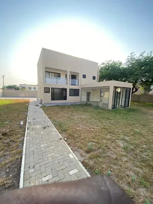 4bdrm House in Cantonments, Community 25 for rent