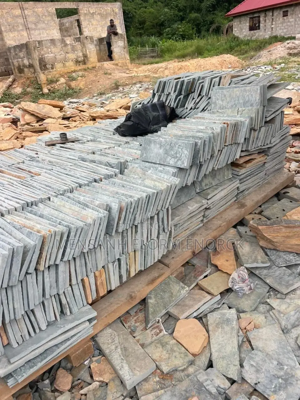 Stone Seler